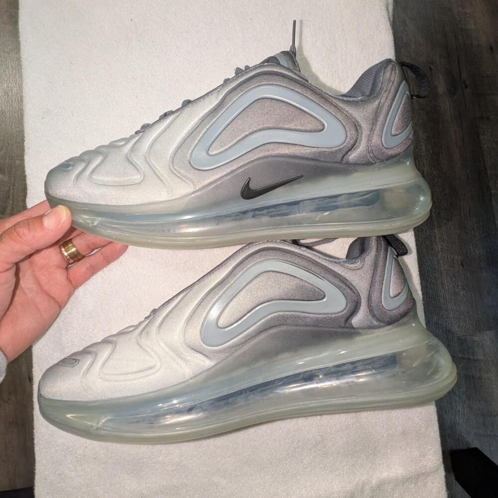 Nike air max 720 sneakers